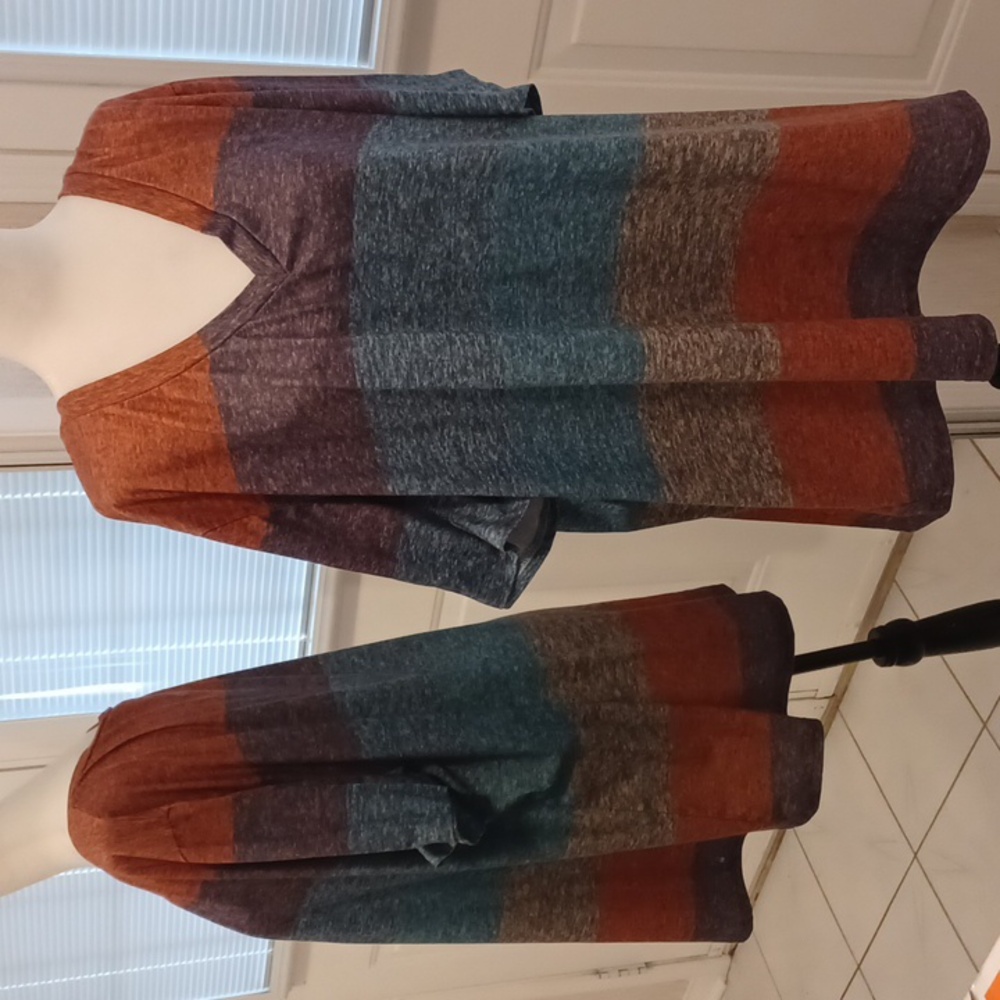 4/$60 Multicoloured Striped Tee - Size 5XL (US22)